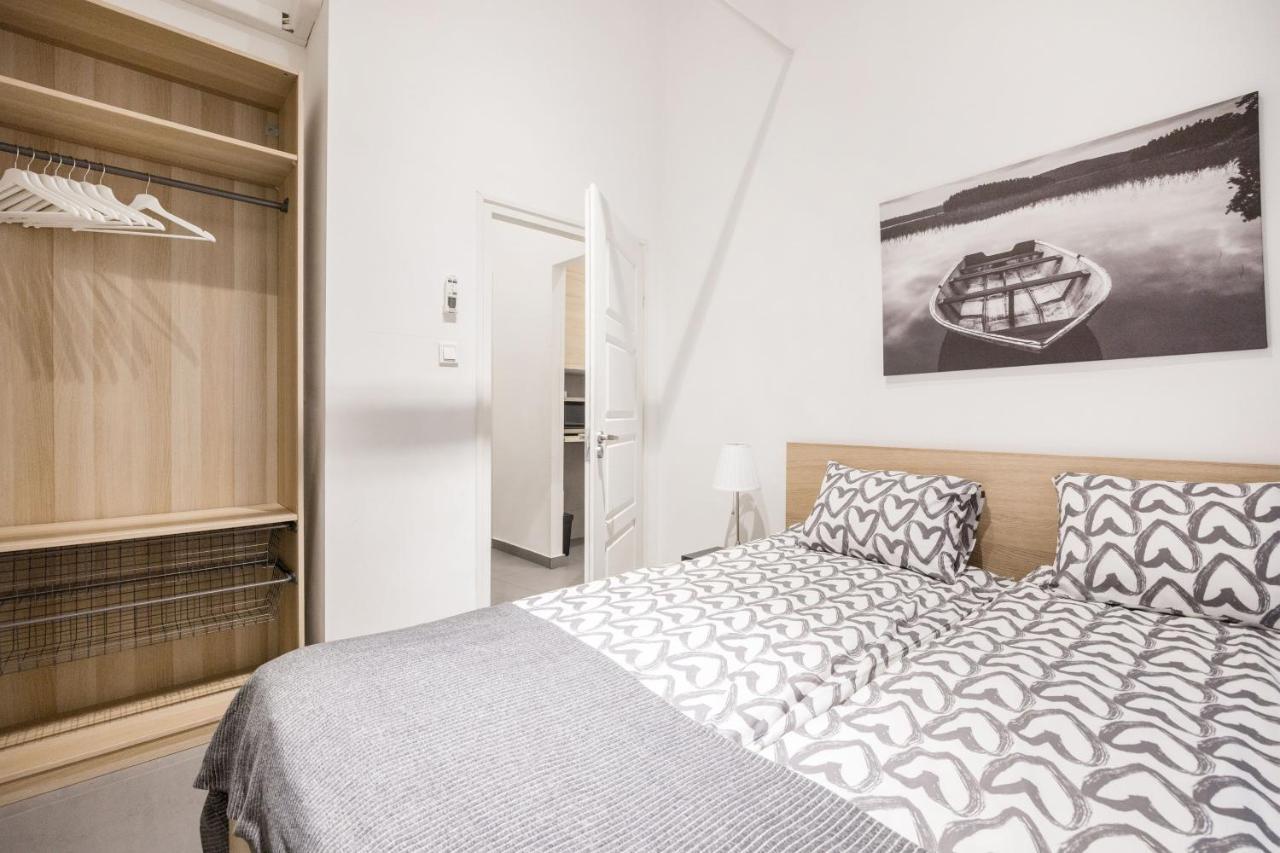 Elegant Apartment In Super Central Location Budapest Exterior photo